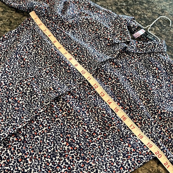 Jessica Simpson open back blouse M - Picture 9 of 12